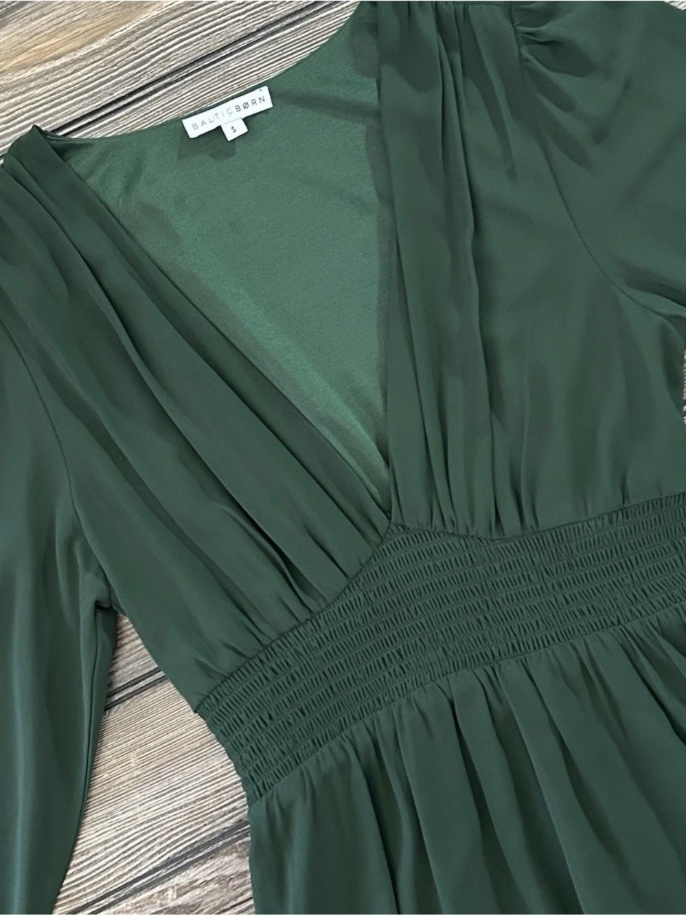 Baltic Born Olivia Maxi Dress Dark Green Chiffon Pleated Long Sleeve Size S Boho